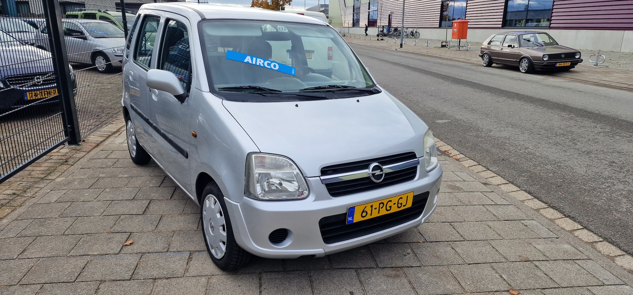 Opel Agila - 1.2-16V Enjoy