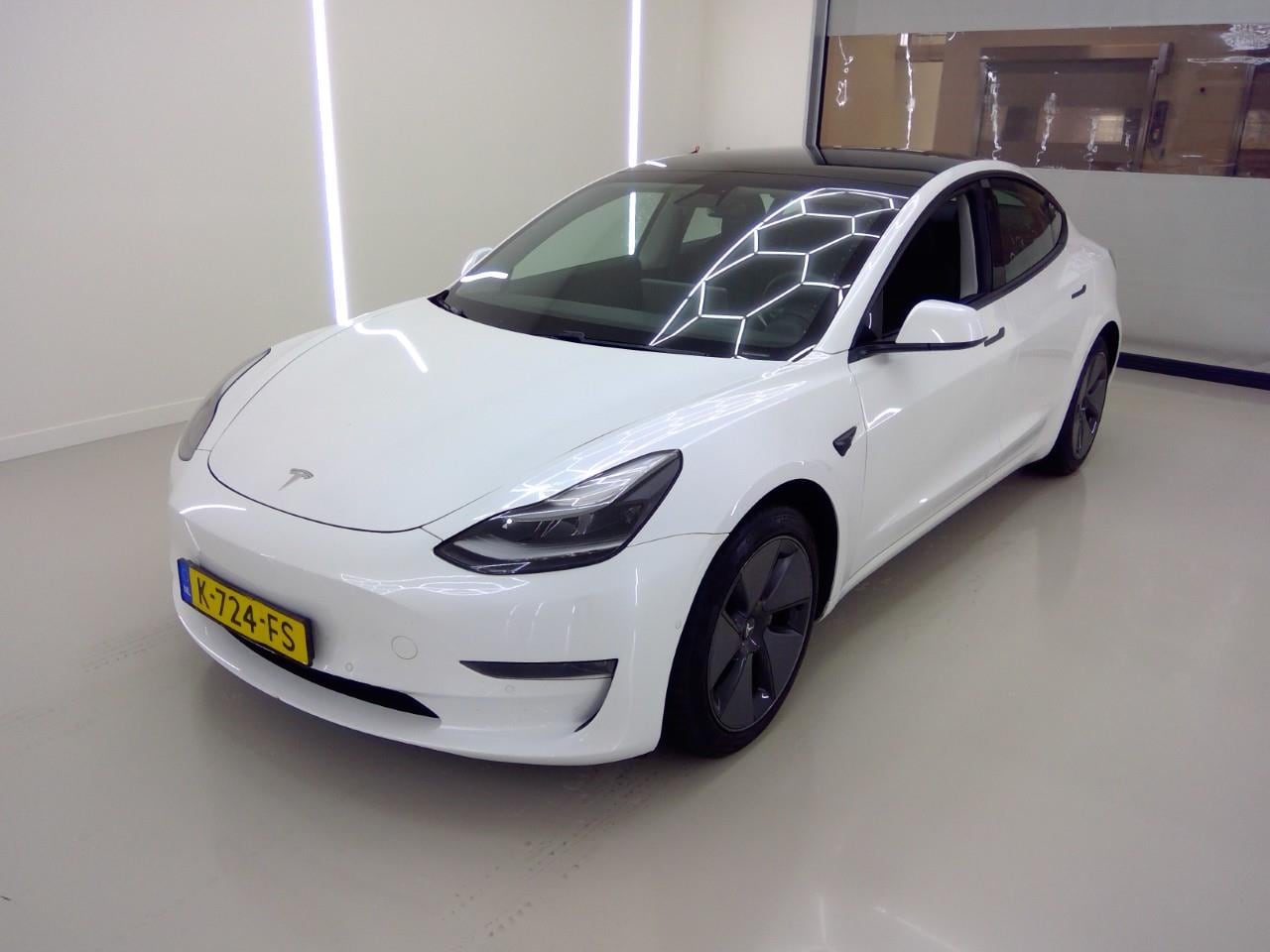Tesla Model 3 - Long-Range AWD 351pk 75 kWh [ FACELIFT+WARMTEPOMP+AUTOPILOT+620KM WLTP+PREMIUM AUDIO ] - AutoWereld.nl