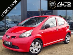 Toyota Aygo - 1.0-12V | Airco | 5 deurs | Onderhoudshistorie | NL AUTO | APK tot 20-04-2026 |