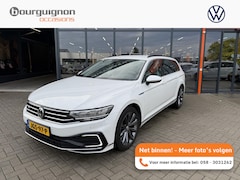 Volkswagen Passat Variant - 1.4 TSi 218 Pk Automaat PHEV GTE Business | Adaptive Cruise | Camera | Trekhaak | Camera |