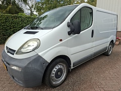 Opel Vivaro - 1.9 CDTI L1H1 ABS LAMPJE BRAND/APK VERLOPEN 82PK