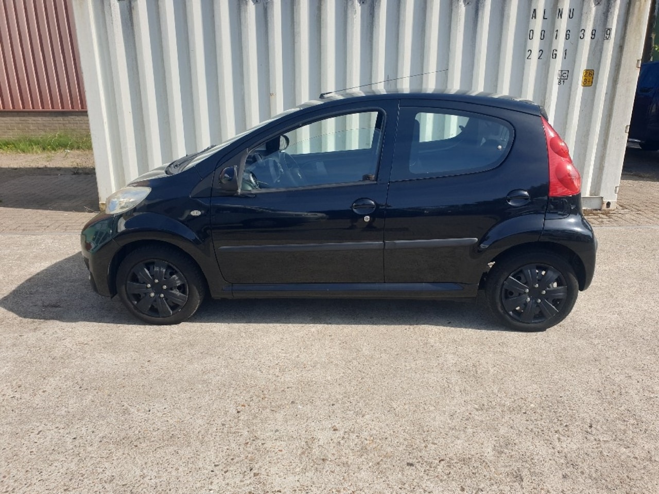 Peugeot 107 - 1.0-12V XS 1.0-12V XS - AutoWereld.nl
