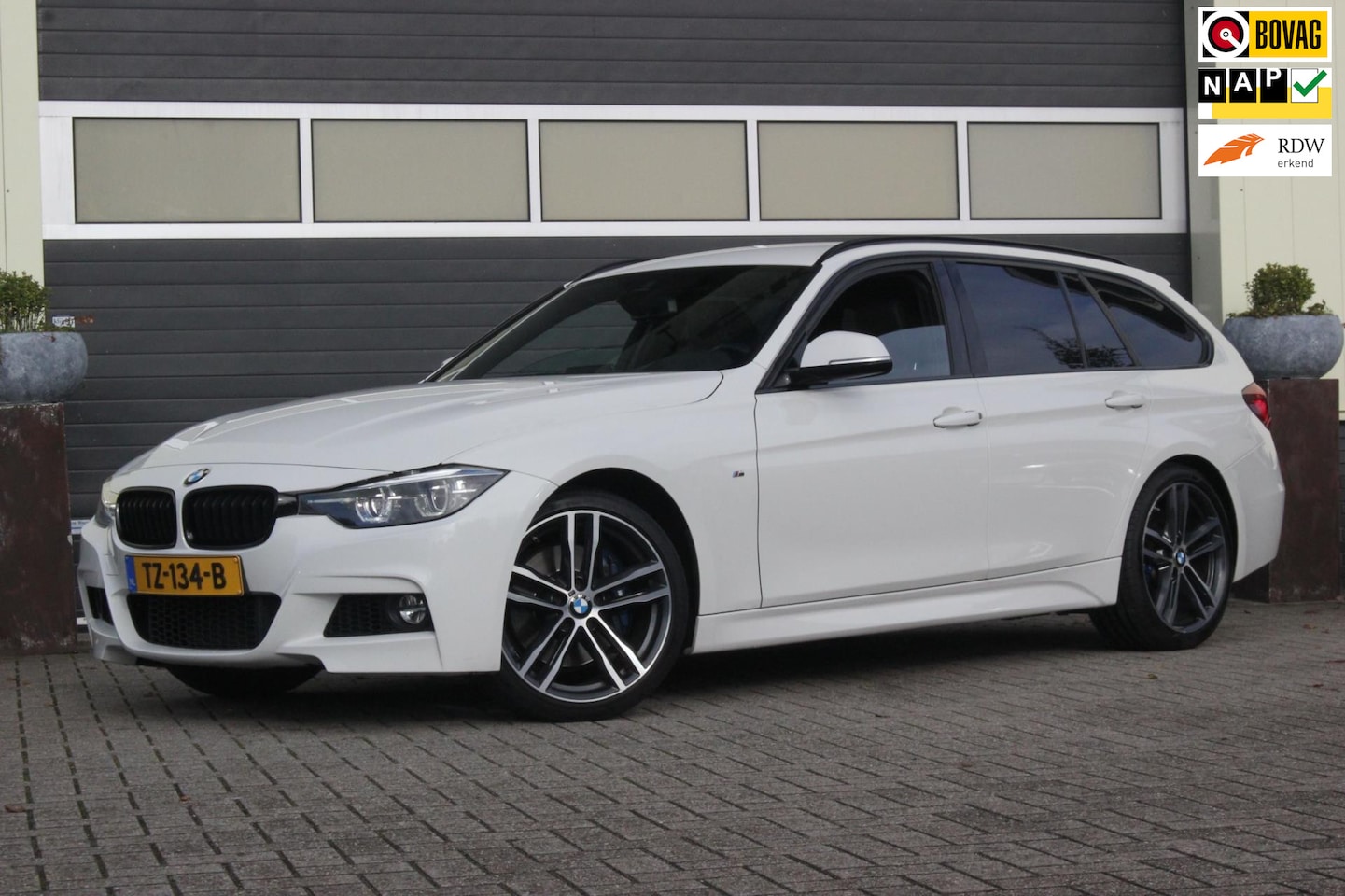 BMW 3-serie Touring - 318i M Sport Edition | Head-up | - AutoWereld.nl