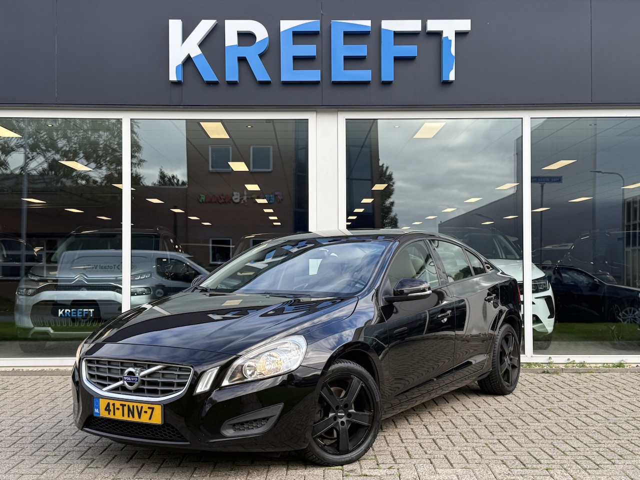 Volvo S60 - 1.6 DRIVe Business Nieuwe distributie - AutoWereld.nl