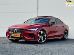 Volvo S60 - 2.0 B3 R-Design Org NL Pano HarmanKardon Keyless entry Apple carplay Sportonderstel Camera