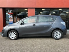 Toyota Verso - 1.6 VVT-i Comfort | Trekhaak | Park. Sensoren | 100% Dealeronderhouden