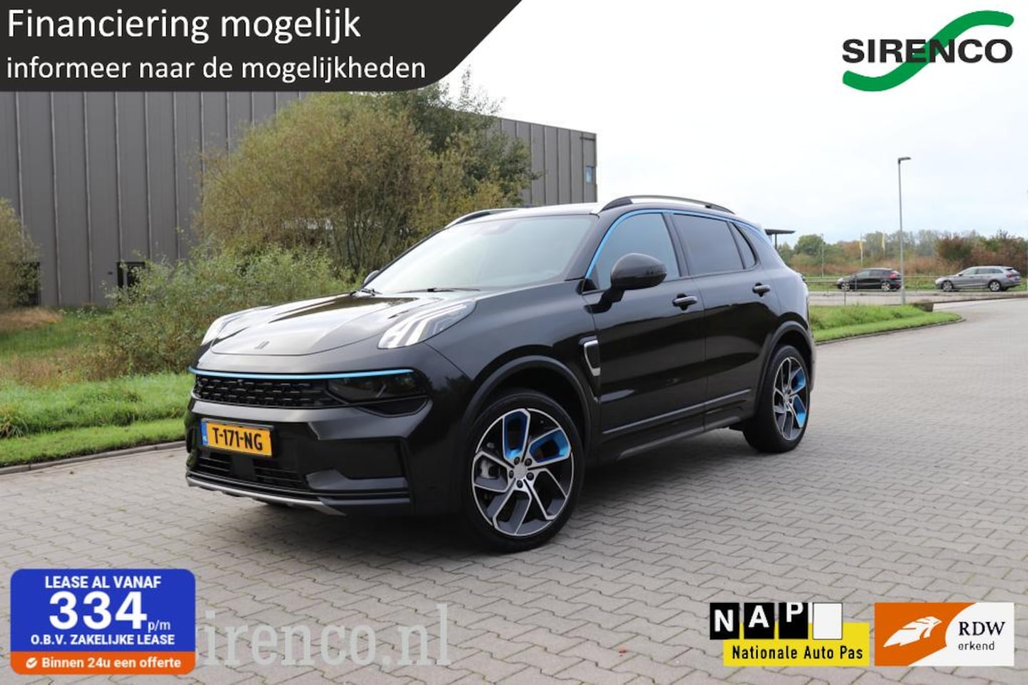 Lynk & Co 01 - 1.5 zwarte hemel 360 camera 3d view panodak stoelverwarming carplay dab+ adaptive cruise c - AutoWereld.nl