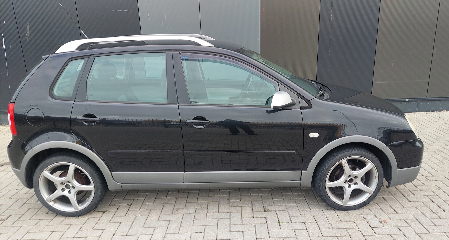 Volkswagen Polo - 1.4-16V FUN - AutoWereld.nl