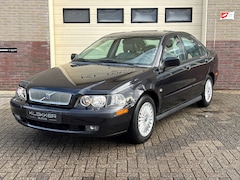Volvo S40 - 2.0 T Europa Prestige Leder | Clima | Cruise