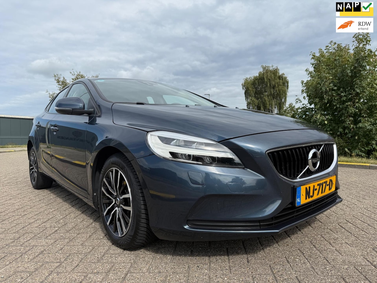 Volvo V40 - 2.0 D3 Nordic+AUTOMAAT_NETTE AUTO - AutoWereld.nl