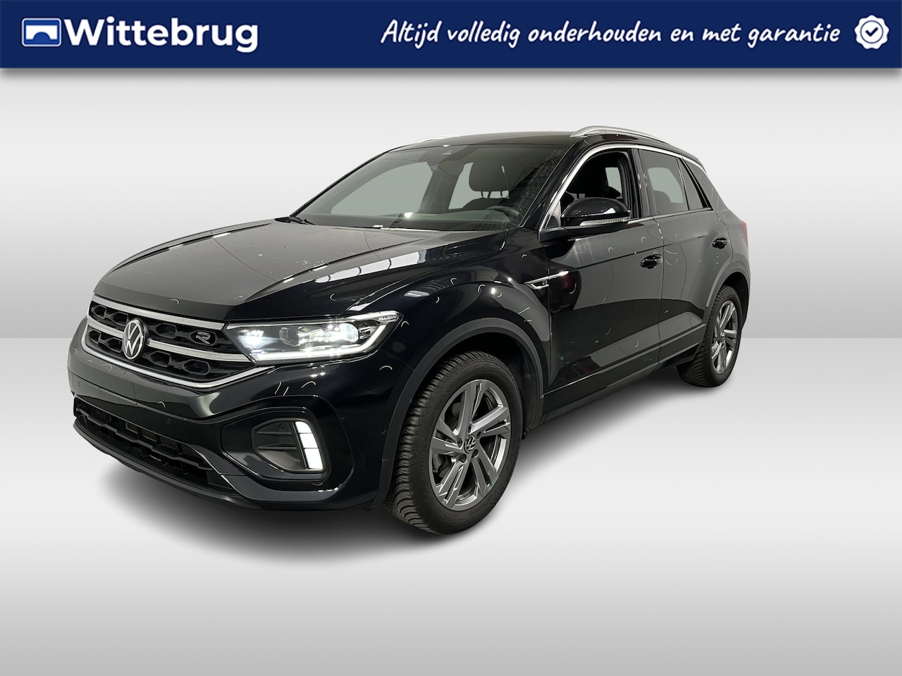 Volkswagen T-Roc - 1.5 TSI R-Line / AUTOMAAT/ TREKHAAK AFNEEMBAAR/ FABRIEKSGARANTIE/ ADAPT. CRUISE/ MATRIX/ N - AutoWereld.nl