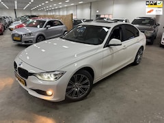 BMW 3-serie - 320i Executive / SCHUIFKANTELDAK / NAP / DEALER ONDERHOUDEN