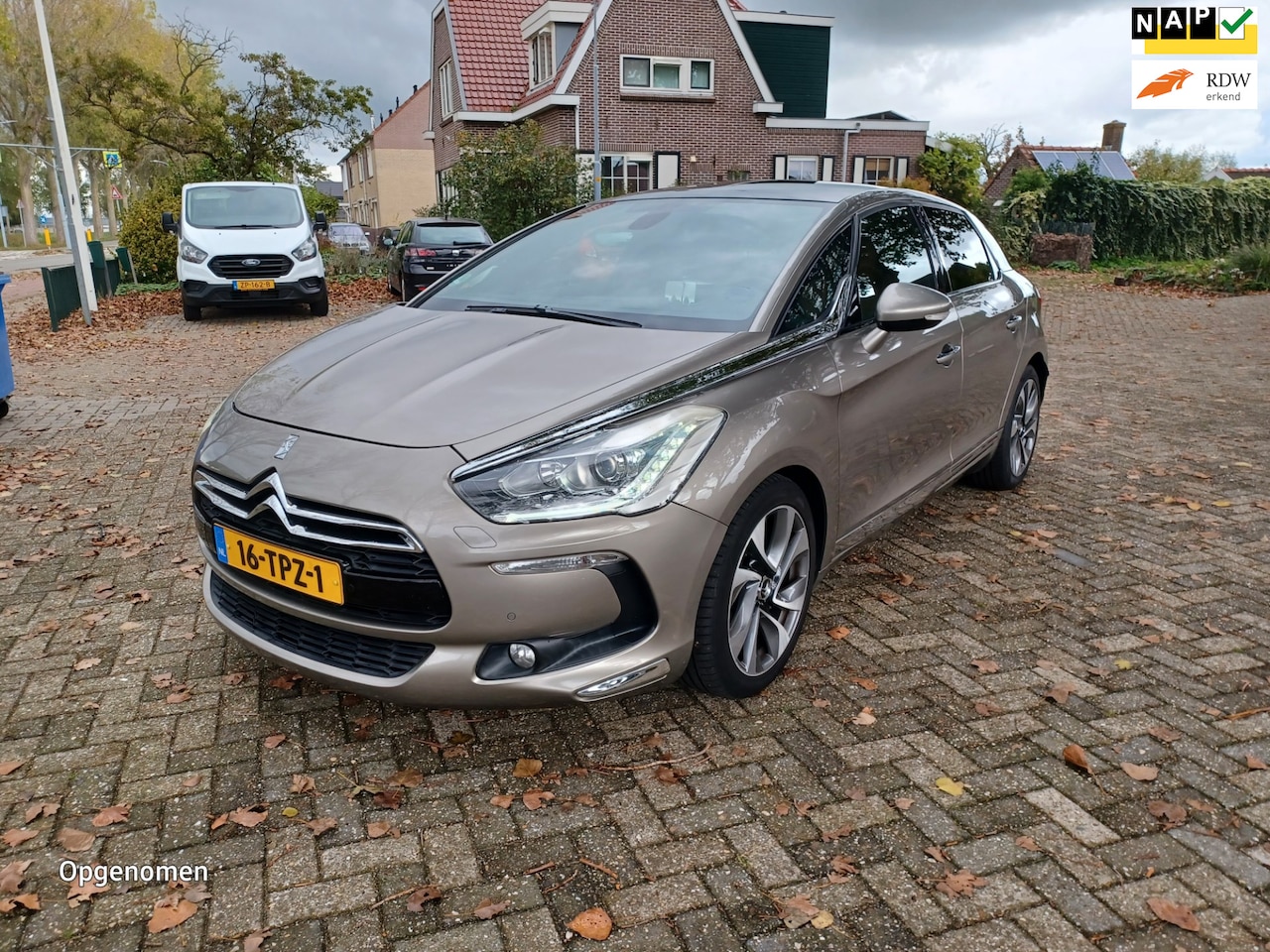 Citroën DS5 - 1.6 THP So Chic 1.6 THP So Chic - AutoWereld.nl