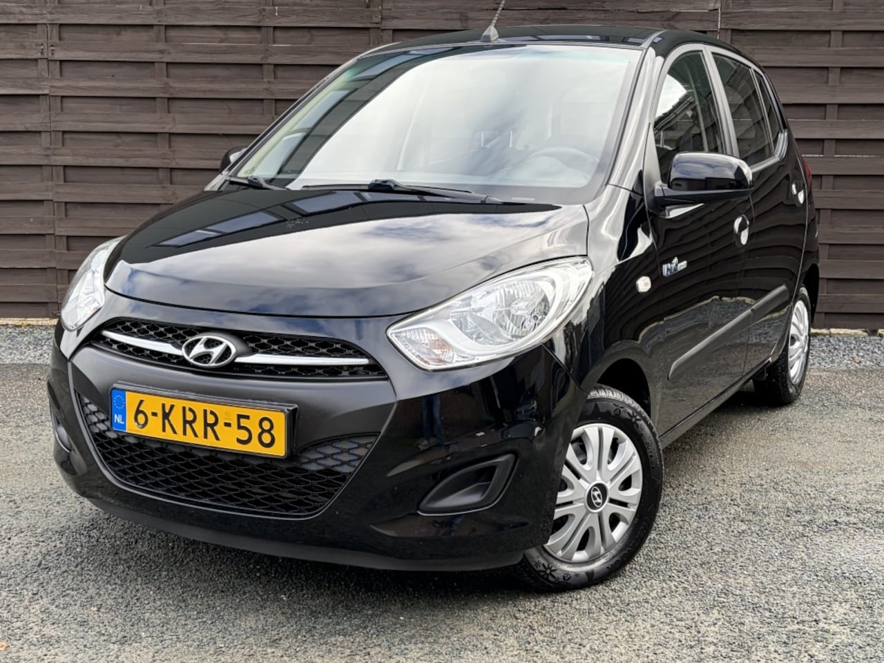 Hyundai i10 - 1.0 i-Drive Cool / Airco / Trekhaak / NAP - AutoWereld.nl