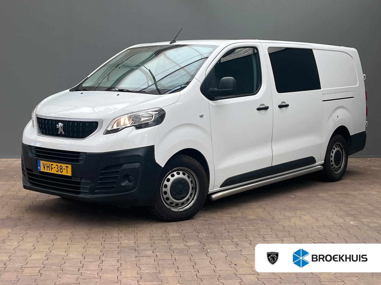 Peugeot Expert - 2.0 BlueHDI 120 Long Premium DC 6 Persoons! | 2 Schuifdeuren | getint glas | Bluetooth | A - AutoWereld.nl