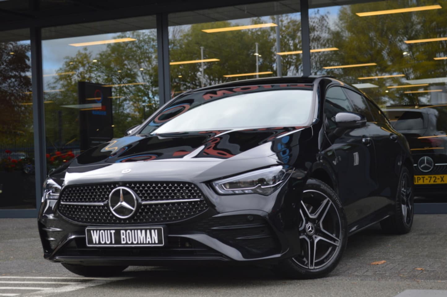 Mercedes-Benz CLA-klasse Shooting Brake - 250 e AMG Led Panorama Memory Distronic Burmester Camera 360 Head-Up Pdc - AutoWereld.nl