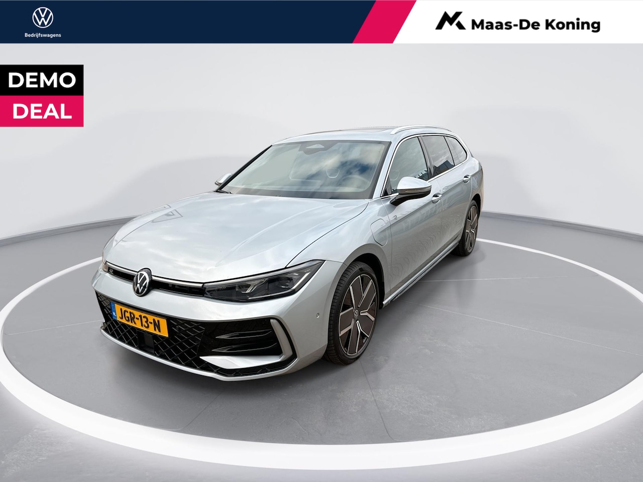 Volkswagen Passat Variant - 1.5 eHybrid R-Line Edition 1.5 eHybrid R-Line Edition - AutoWereld.nl