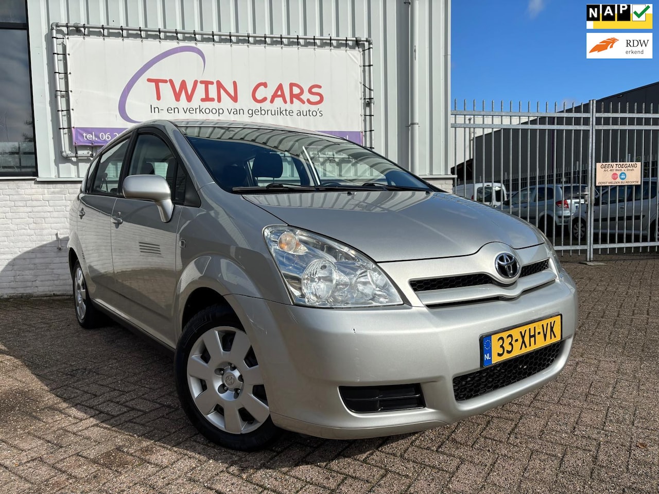 Toyota Verso - 1.6 VVT-i Terra 1.6 VVT-i Terra - AutoWereld.nl