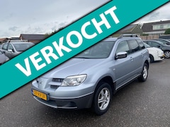 Mitsubishi Outlander - 2.0 Invite plus