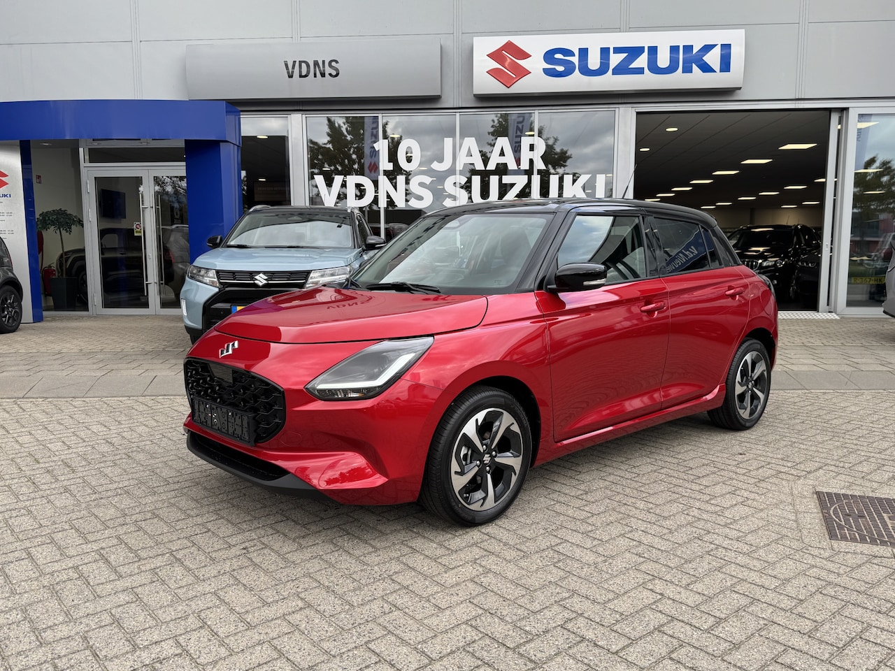 Suzuki Swift - 1.2 Style Smart Hybrid Nu met €2.300 klantvoordeel info: M.Safari - AutoWereld.nl