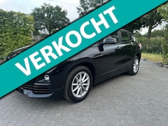BMW X2 - SDrive18i High Executive | LED| Navi| Stoelverwarming
