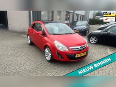 Opel Corsa - 1.4-16V Color Edition