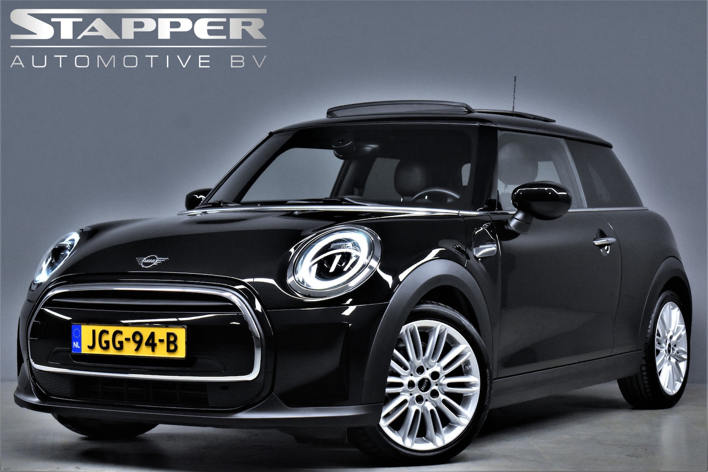 MINI Cooper - Mini 1.5 MINI Yours Pano/Carplay/Navi/Led/Leer/Sportstoelen/Stoelverw./Pdc - AutoWereld.nl