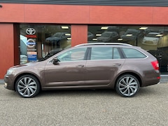 Skoda Octavia Combi - 1.8 TSI 4X4 Laurin & Klement | DSG | PANO | TREKHAAK