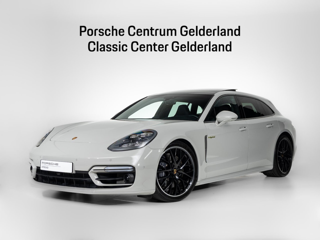 Porsche Panamera Sport Turismo - 4 E-Hybrid Platinum Edition - AutoWereld.nl