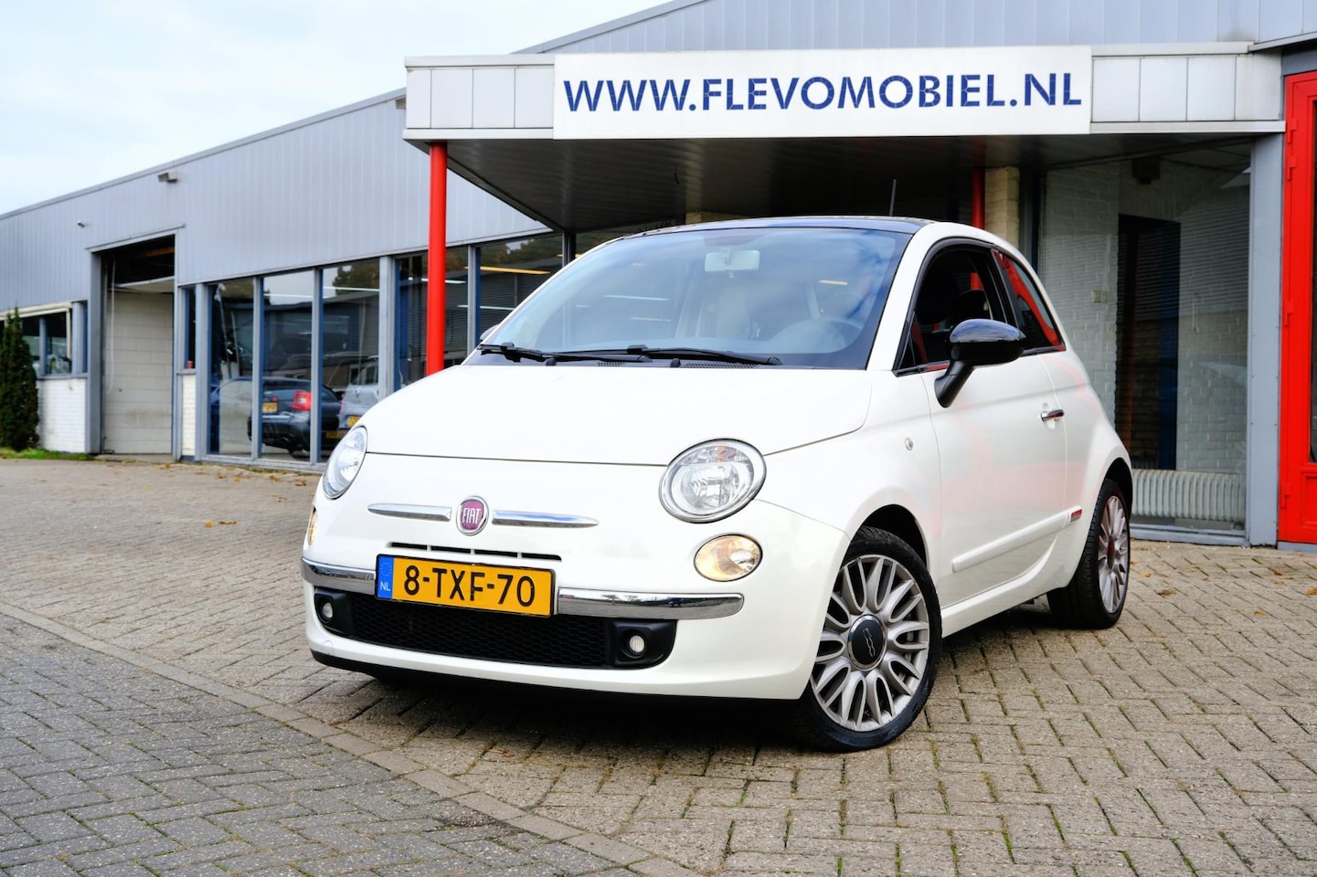Fiat 500 - 0.9 TwinAir Turbo Cult Pano|Leder|Clima|PDC - AutoWereld.nl