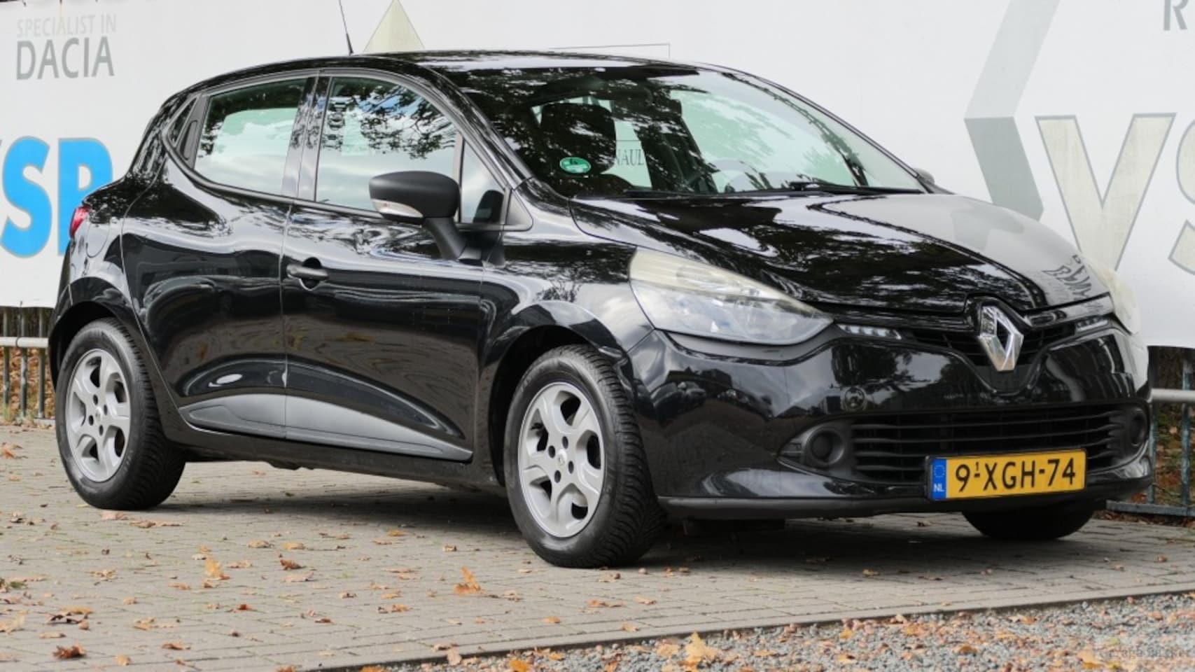Renault Clio - TCe 90 Authentique - AutoWereld.nl