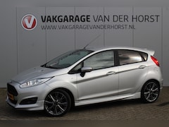 Ford Fiesta - 1.0-100pk EcoBoost ST Line. Zeer nette, sportieve en keurig onderhouden Fiesta. Trekhaak,