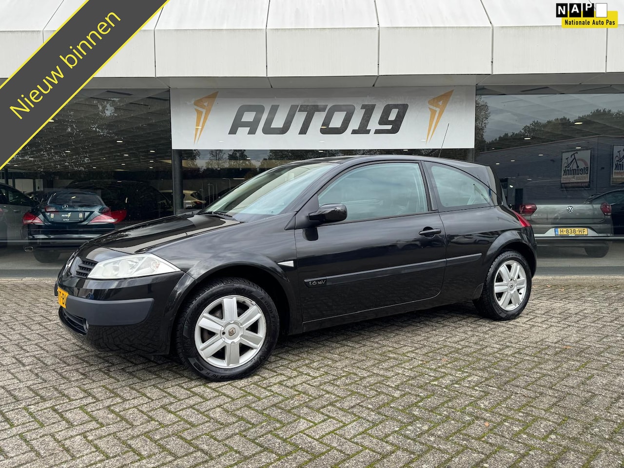 Renault Mégane - 1.6-16V Dynamique Luxe 1.6-16V Dynamique Luxe - AutoWereld.nl
