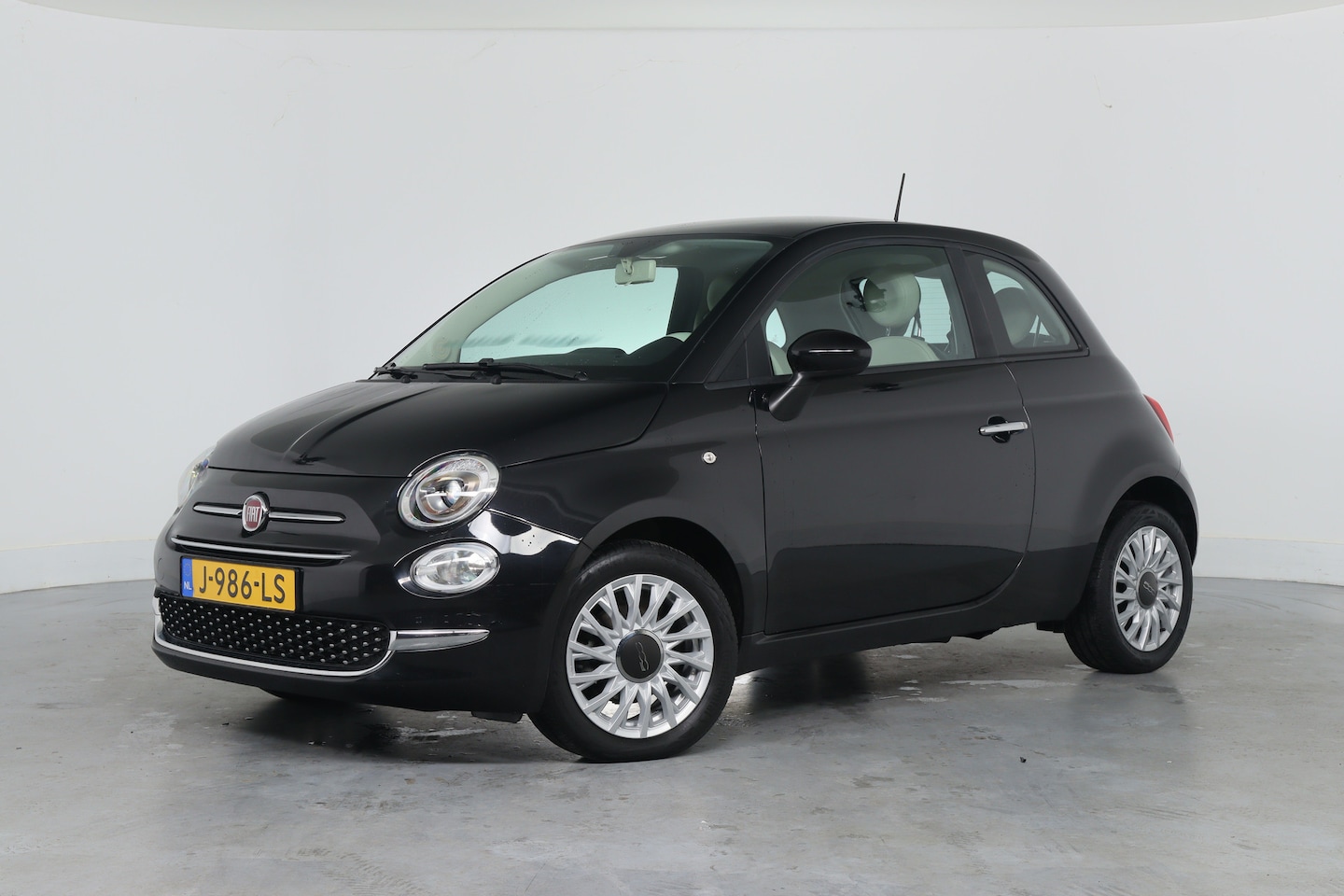 Fiat 500 - 1.0 Hybrid Lounge | Navi By Apple Carplay & Android Auto | Cruise Control | Lichtmetalen v - AutoWereld.nl