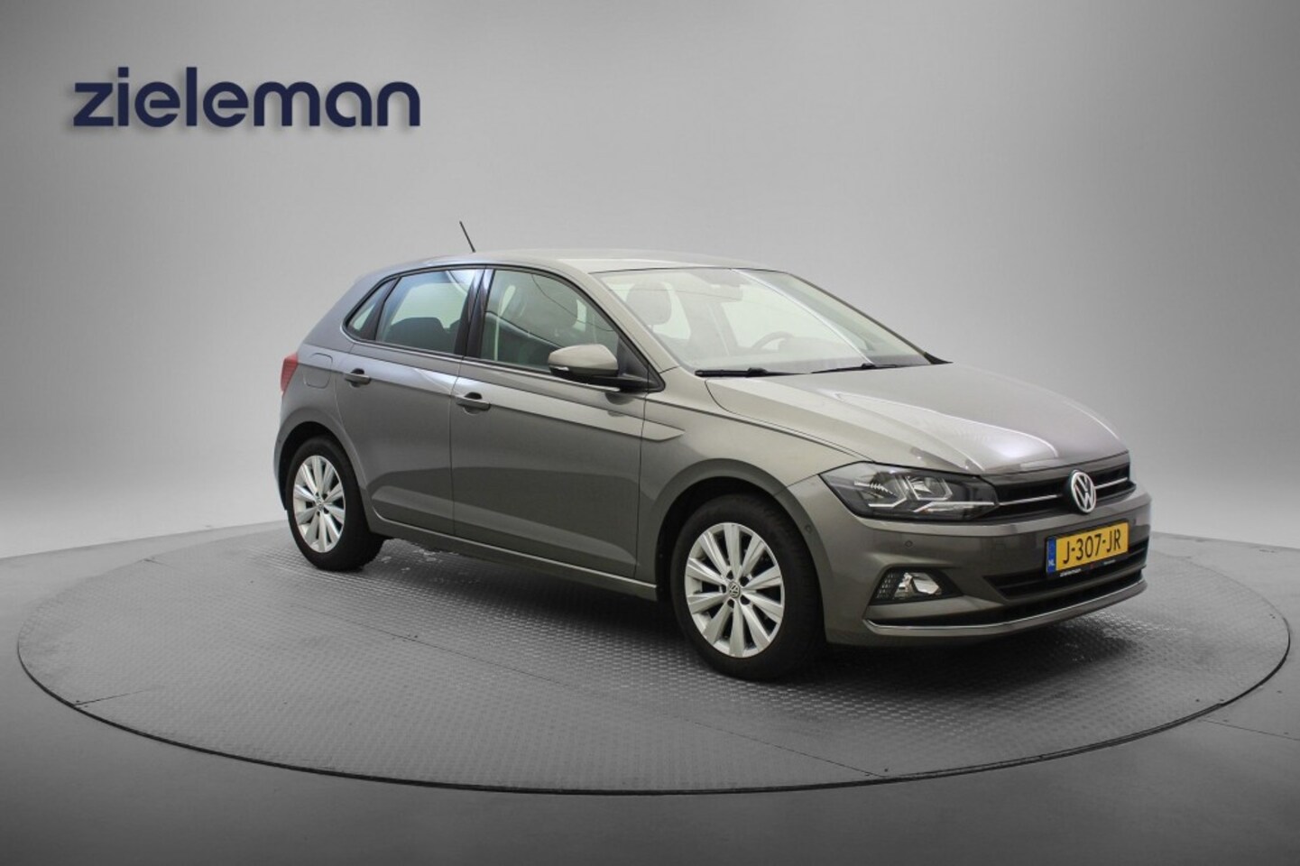 Volkswagen Polo - 1.0 TSI Highline Automaat - Carplay, Navi, Clima, Cruise - AutoWereld.nl