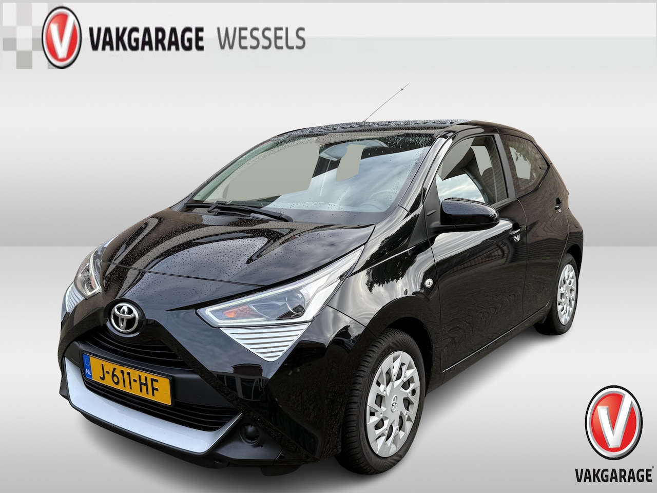 Toyota Aygo - 1.0 VVT-i x-play | Airco | Camera | CDV | - AutoWereld.nl