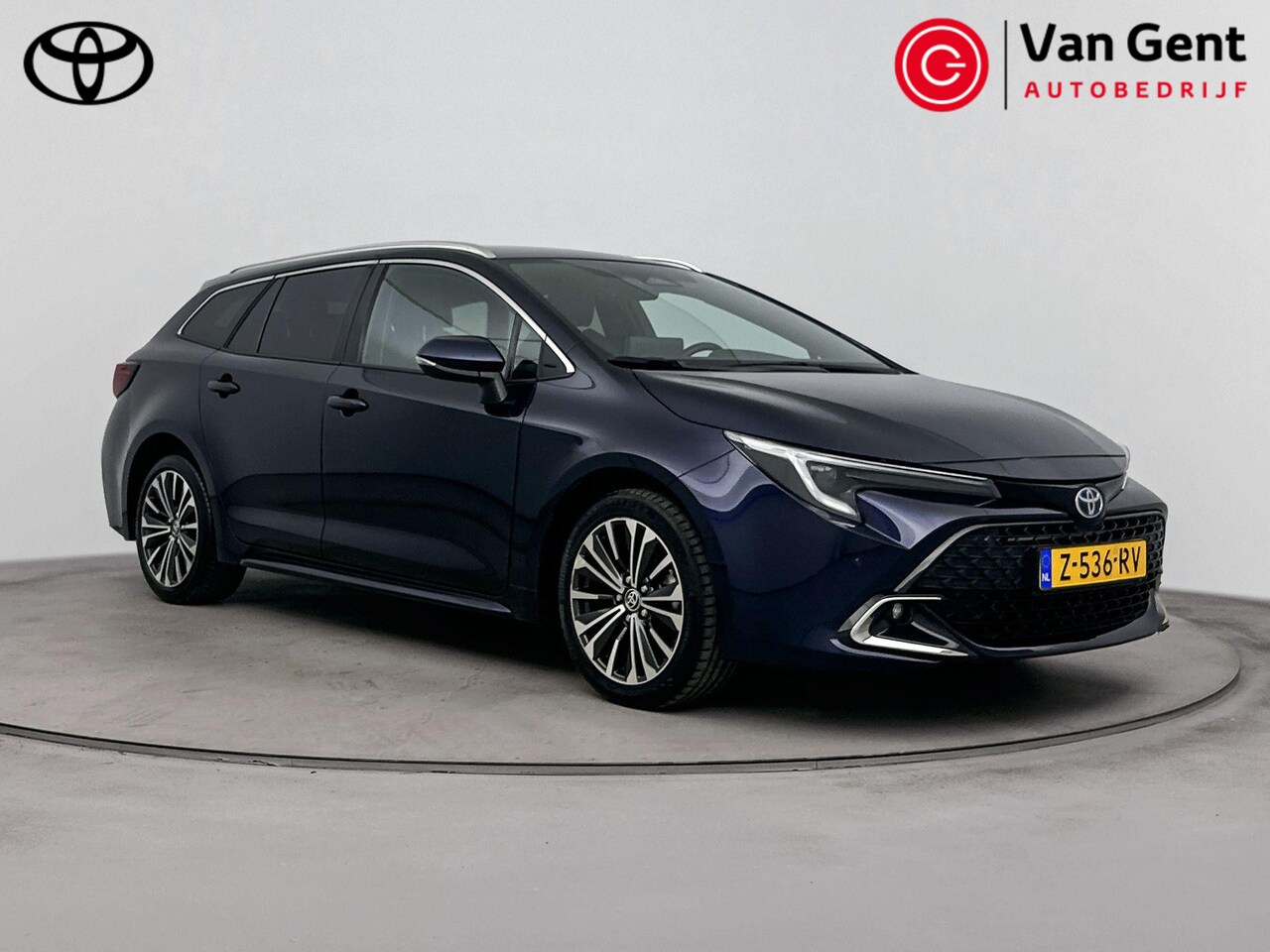 Toyota Corolla Touring Sports - Hybrid 140 Dynamic | Navigatie | Apple Carplay / Android Auto | Stoelverwarming | Adaptive - AutoWereld.nl