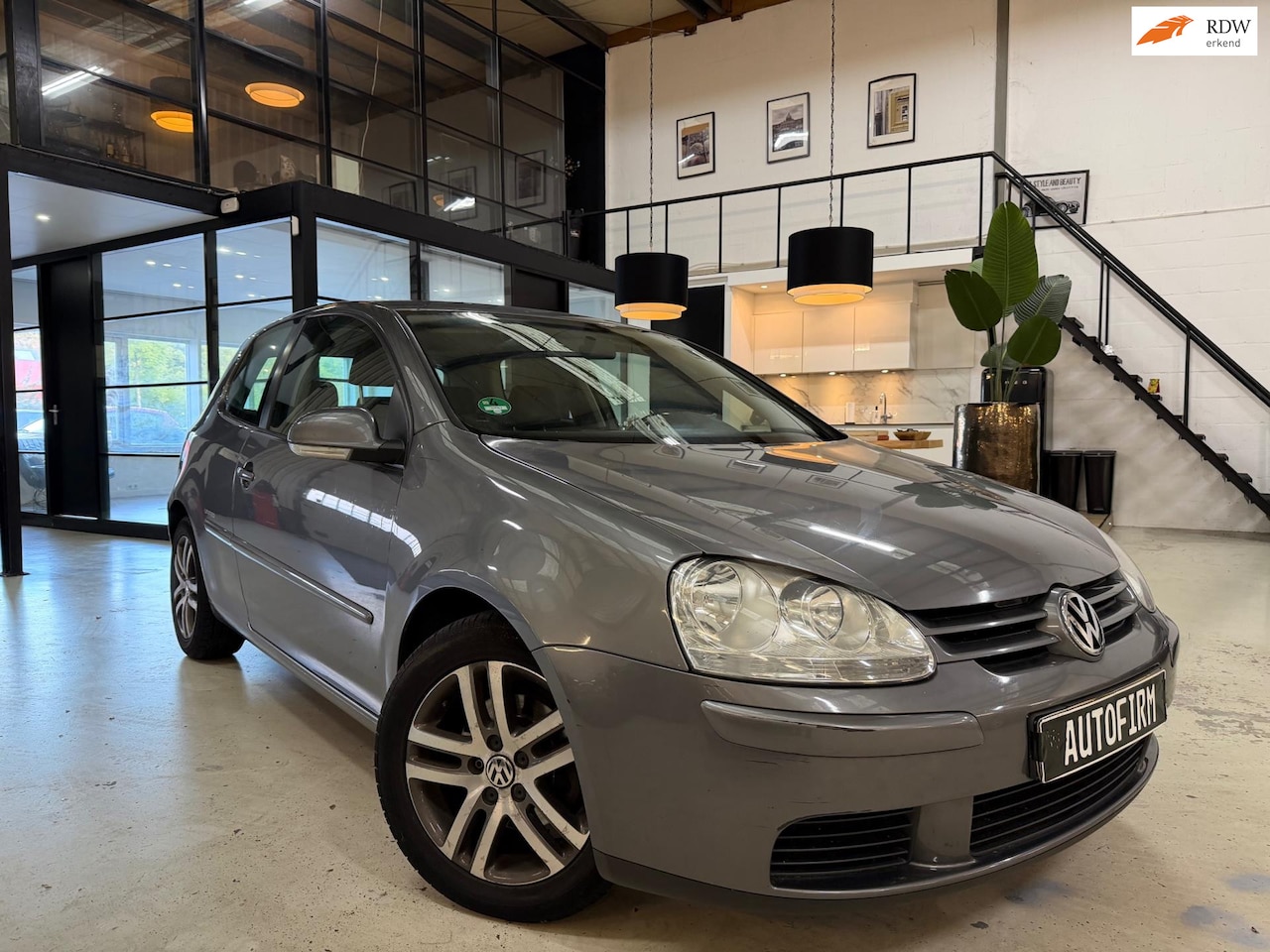 Volkswagen Golf - 1.9 TDI Businessline 3 1.9 TDI Businessline 3 Airco - AutoWereld.nl