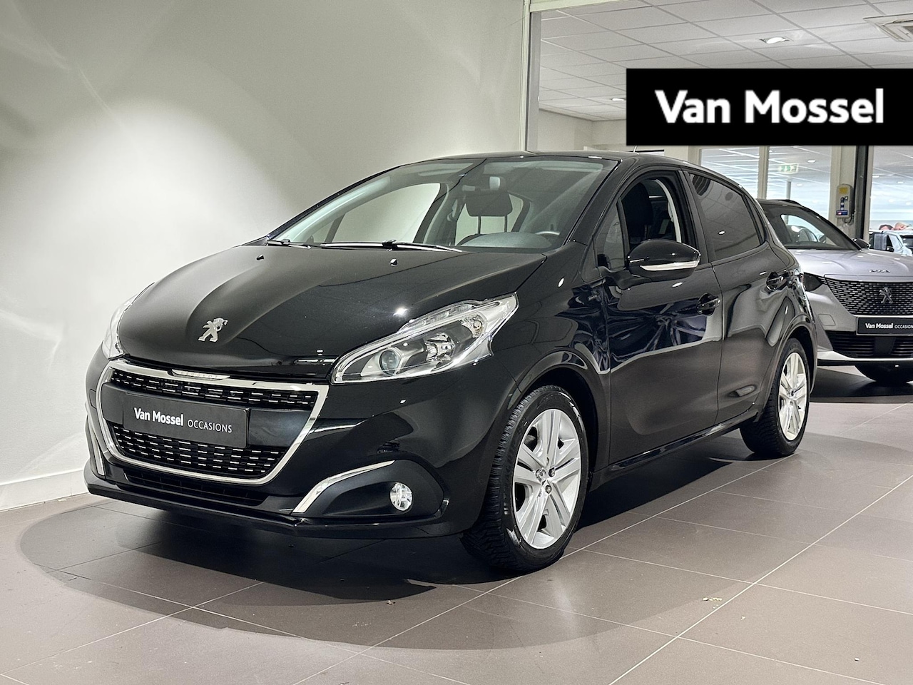 Peugeot 208 - 1.2 PureTech Signature | Parkeersensoren | Navigatie - AutoWereld.nl