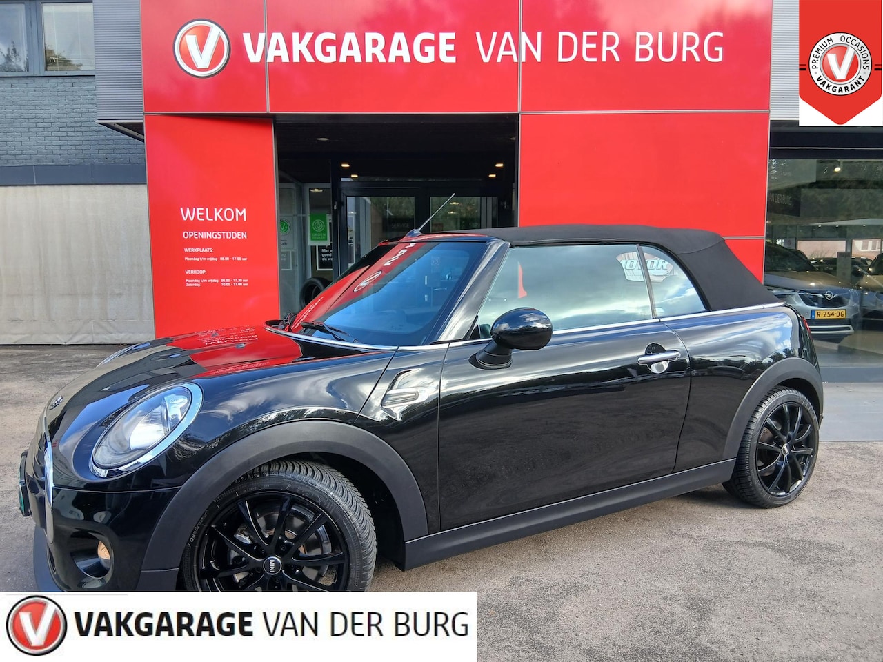 MINI Cabrio - Mini 1.5 Cooper Apple CarPlay! RIJKLAAR - AutoWereld.nl