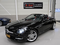 Mercedes-Benz SLK-klasse - 200 Edition Automaat Leer Sportstoelen Nekverwarming Navigatie Dealer onderhouden Panorama