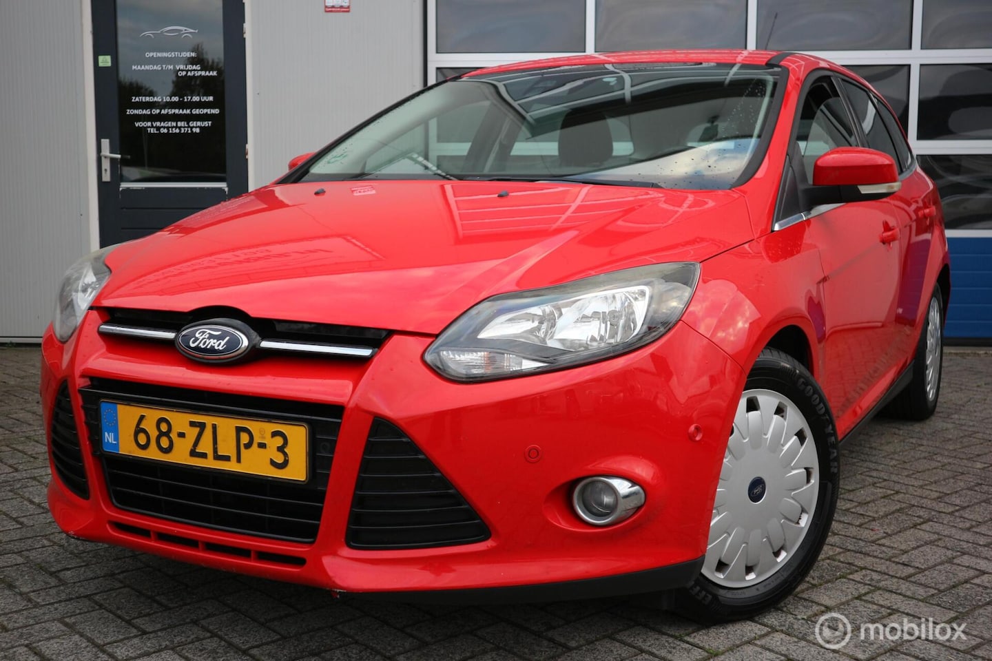 Ford Focus Wagon - 1.6 TDCI ECOnetic Titanium ECC/NAVIGATIE - AutoWereld.nl