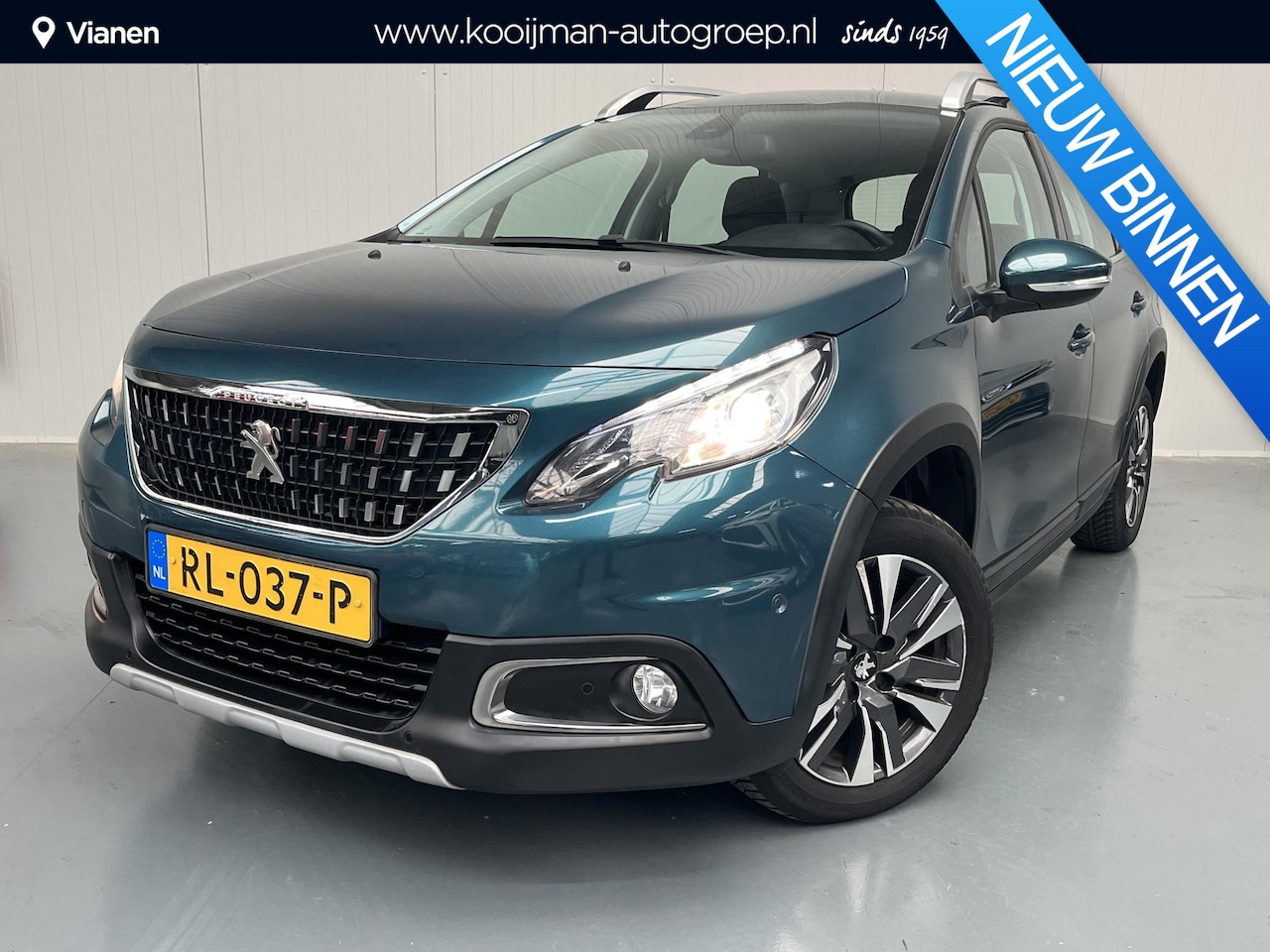 Peugeot 2008 - 1.2 PureTech Allure Automaat, Met Trekhaak, Apple Carplay & Android Auto, Achteruitrij Cam - AutoWereld.nl