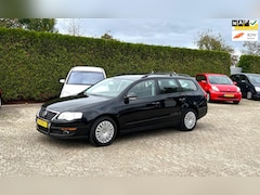 Volkswagen Passat Variant - 1.8 APK NIEUW NAVI AIRCO CC MOOIE AUTO