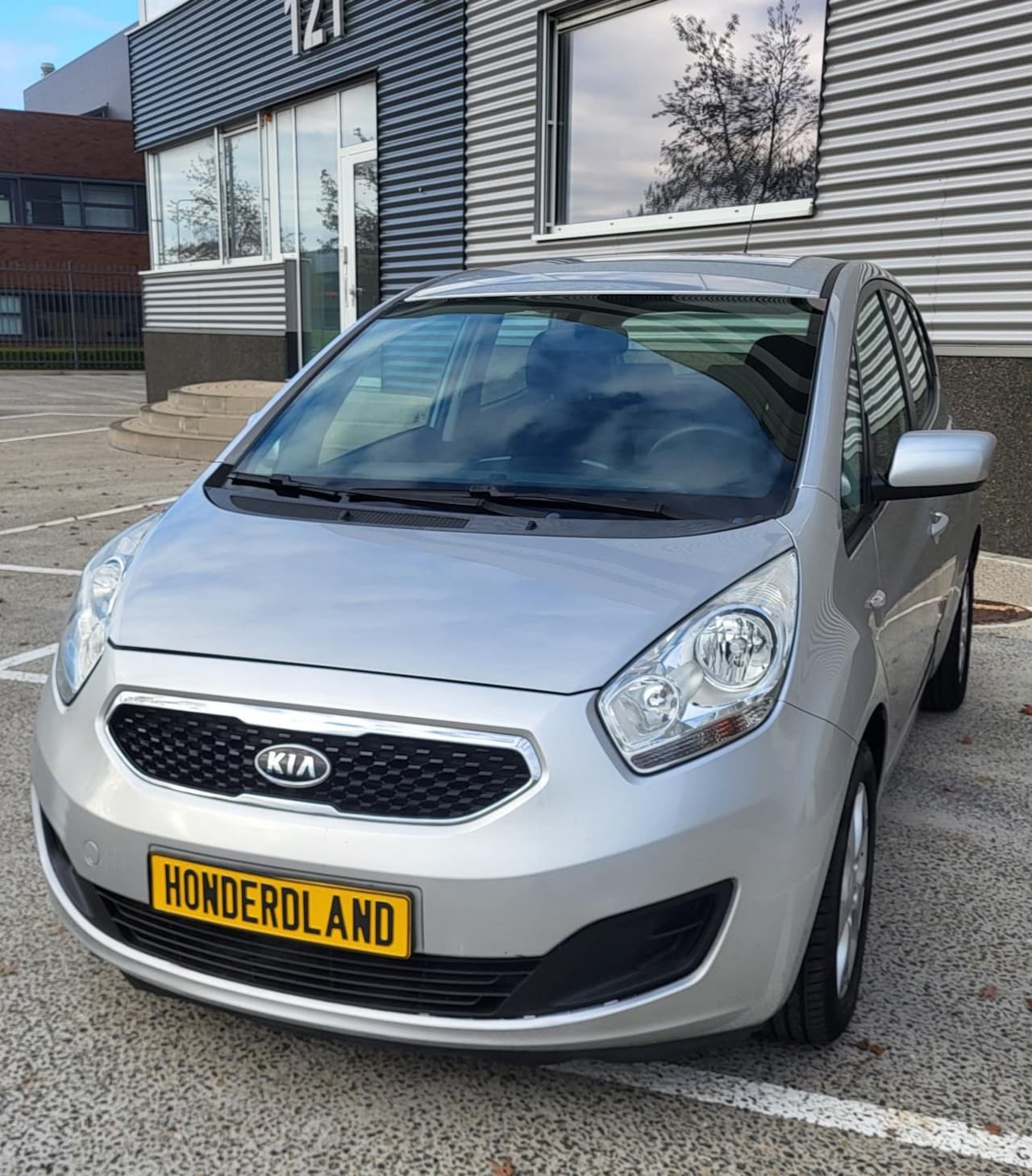 Kia Venga - 1.6 CVVT Comfort Automaat - AutoWereld.nl