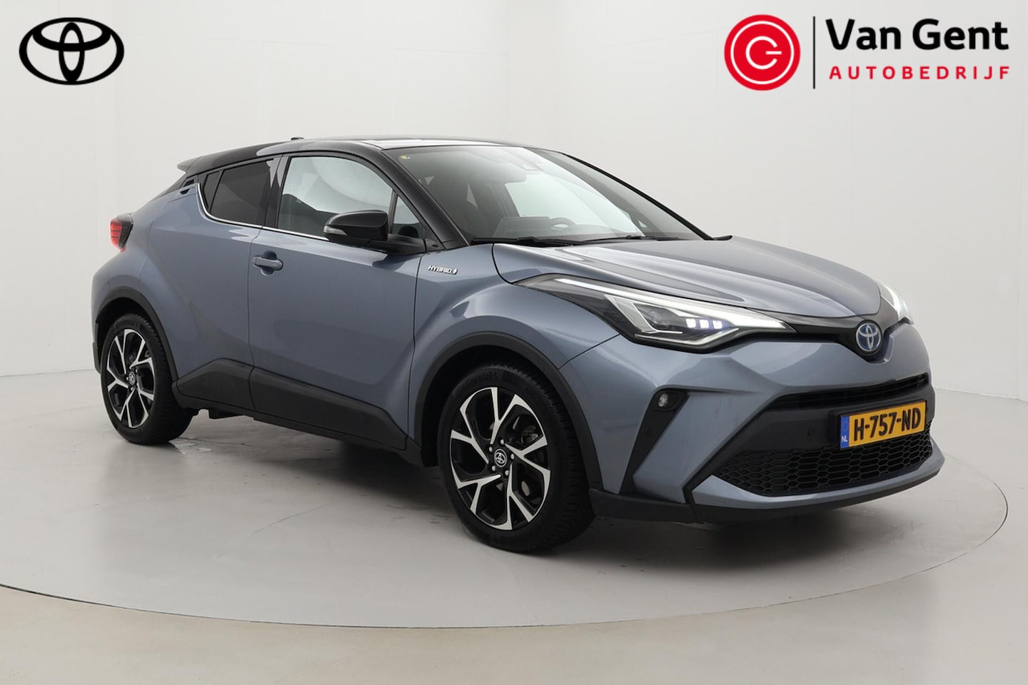 Toyota C-HR - 2.0 Hybrid First Edition | Navigatie | Dodehoek detectie | JBL | Stoelverwarming | Parkeer - AutoWereld.nl
