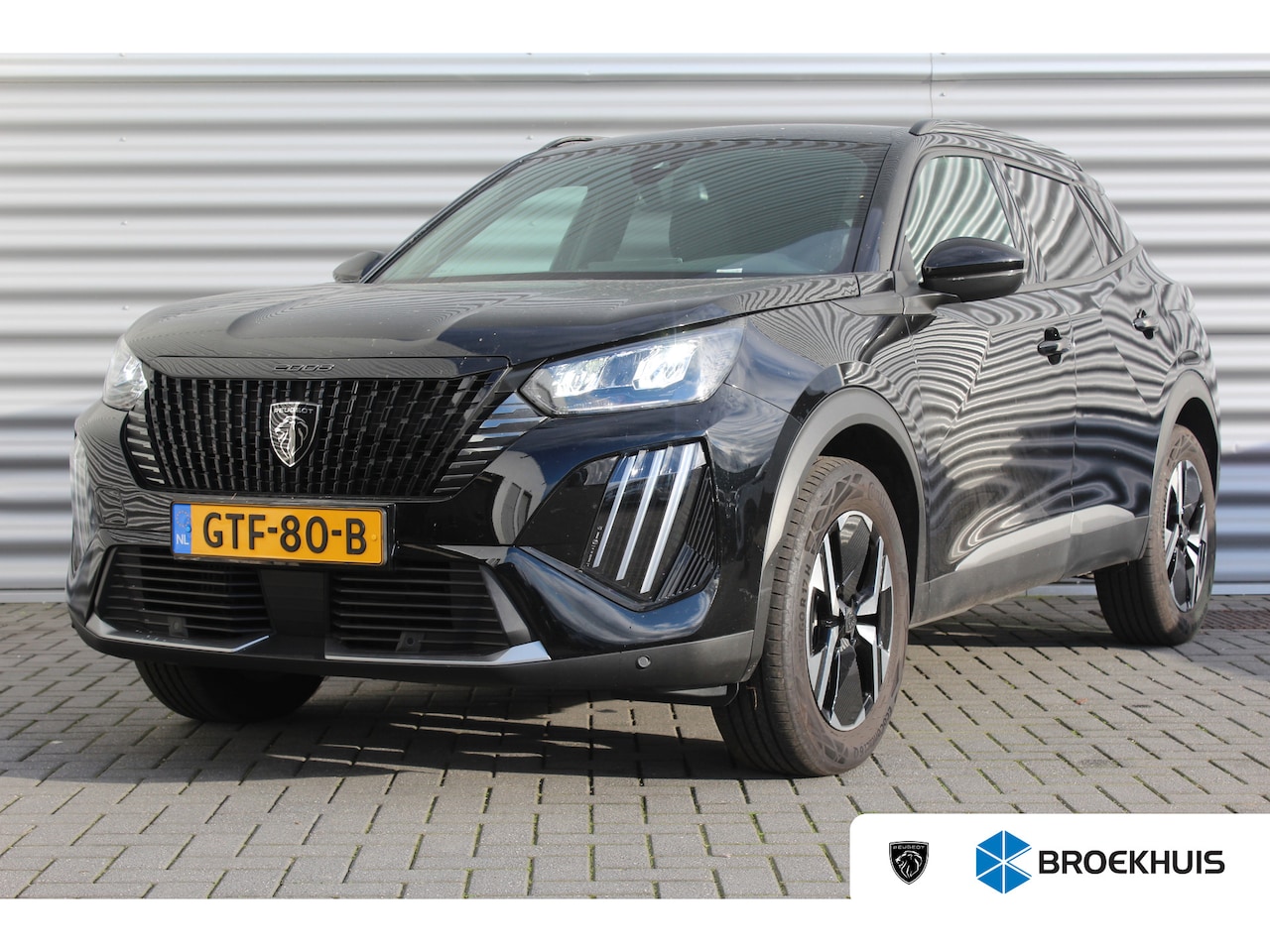Peugeot 2008 - 1.2 HYBRID 136PK ALLURE AUTOMAAT / NAVI / LEDER / CLIMA / LED / PDC / 17" LMV / CRUISECONT - AutoWereld.nl