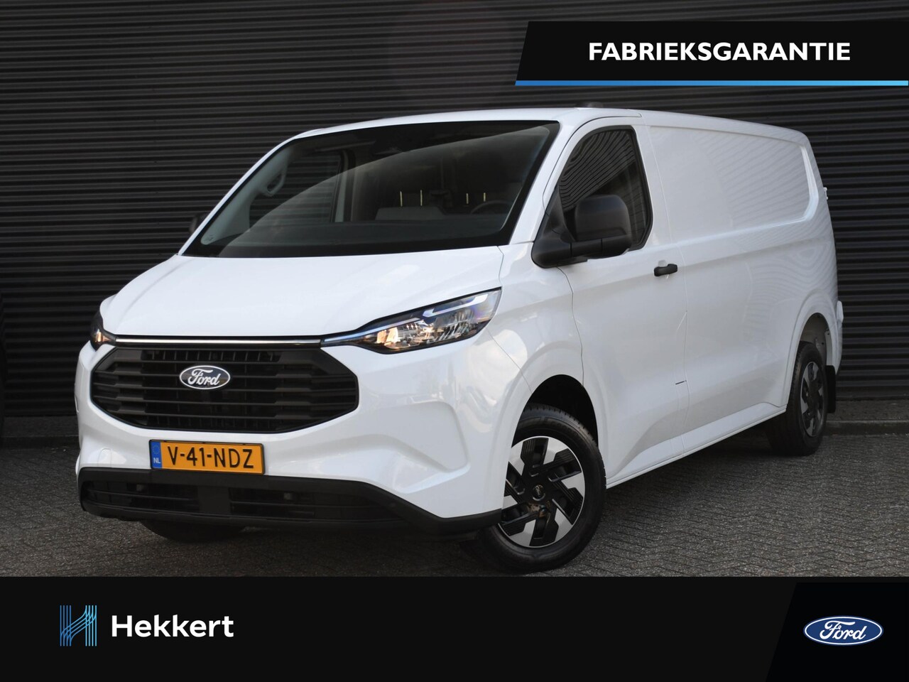 Ford Transit Custom - Limited L2H1 320 2.5 PHEV 232pk Automaat STOELVERWARMING | ADAP. CRUISE | DODE HOEK | USB - AutoWereld.nl