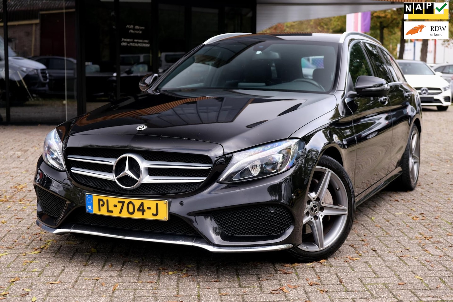Mercedes-Benz C-klasse Estate - 200 CDI Business Solution/AMG/Camera/Trekhaak/Leer/LED/Keyless/Flippers - AutoWereld.nl