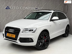 Audi Q5 - 3.0 TFSI quattro S-Line 272 PK / Panorama